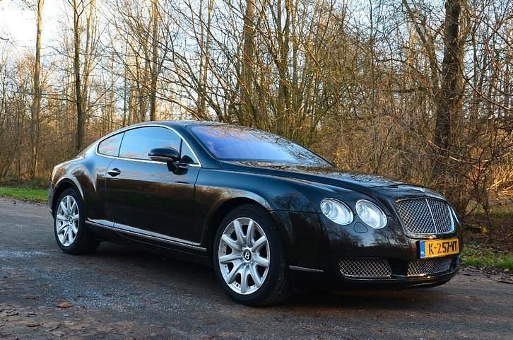Zwart Gebruikt 2005 Bentley Continental GT Coupé | € 27.500 (Eerlijke prijs) - Afbeelding 1/4