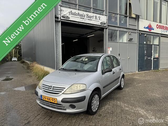 Grijs Gebruikt 2003 Citroën C3 Hatchback | € 1.499 (Eerlijke prijs) - Afbeelding 1/4