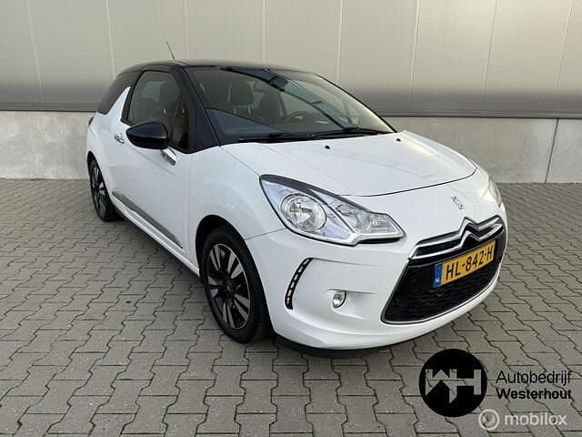 Wit Gebruikt 2015 DS Automobiles DS3 So Chic Hatchback | € 4.495 (Eerlijke prijs) - Afbeelding 1/4