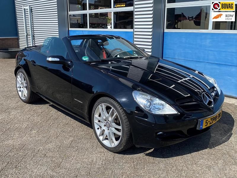 Zwart Gebruikt 2008 Mercedes SLK200 Cabriolet | € 11.950 (Eerlijke prijs) - Afbeelding 1/4