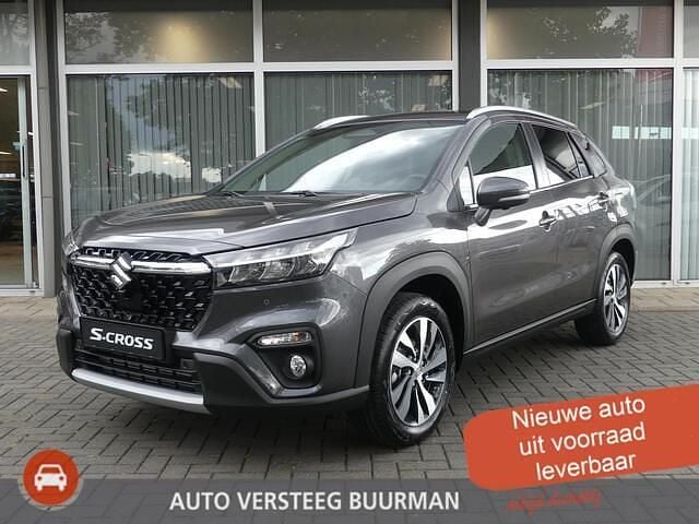 Grijs Nieuw 2025 Suzuki SX4 S-Cross Style SUV | € 34.250 (Eerlijke prijs) - Afbeelding 1/4