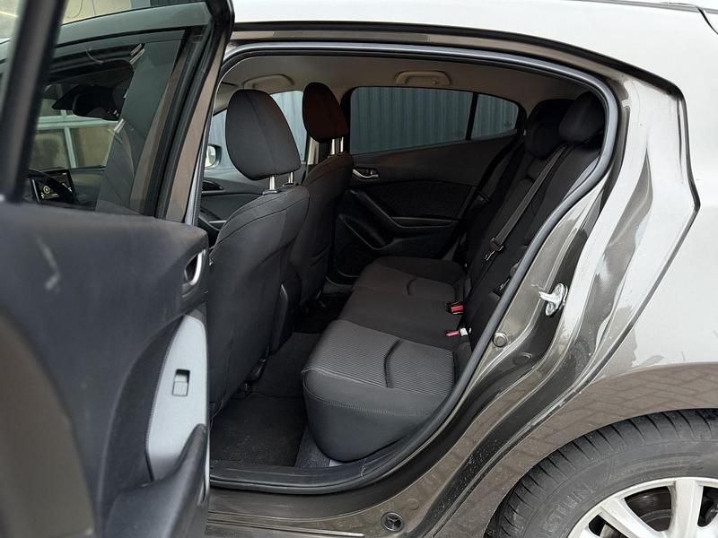 Occasion Mazda 3 2015 Bruin Hatchback