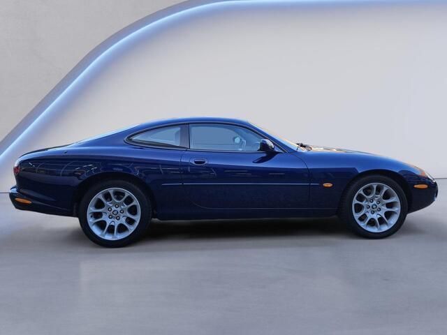 Occasion Jaguar XK8 298 PK (219 kW) 2002 Blauw Coupé