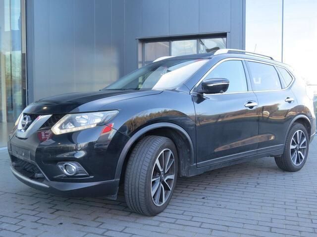 Zwart Gebruikt 2015 Nissan X-Trail SUV | € 17.000 (Iets duurder) - Afbeelding 1/4
