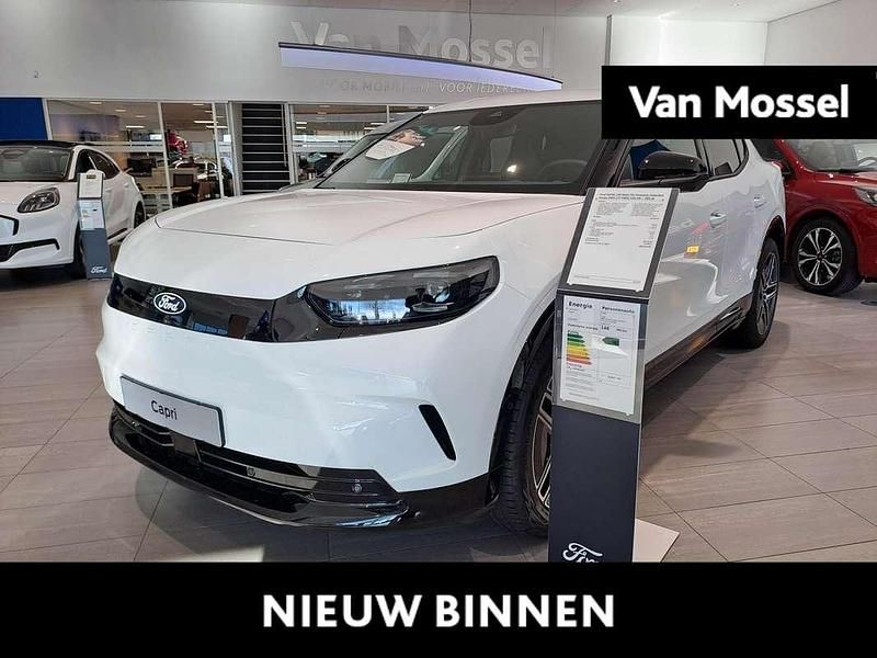 Wit Nieuw 2025 Ford Capri Extended Range SUV | € 48.600 (Eerlijke prijs) - Afbeelding 1/4