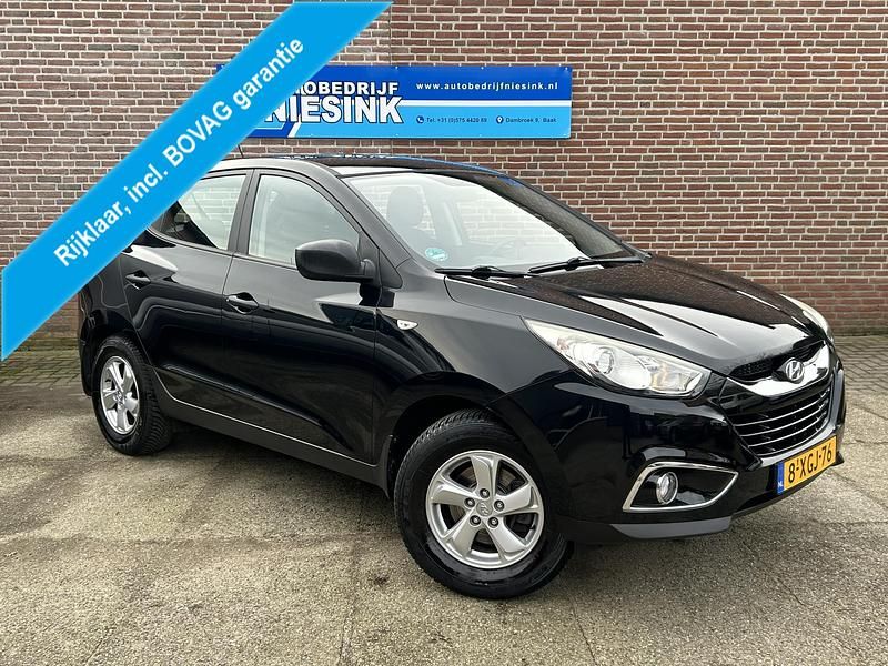 Zwart Occasion 2014 Hyundai ix35 Active SUV | € 8.950 (Eerlijke prijs) - Afbeelding 1/4