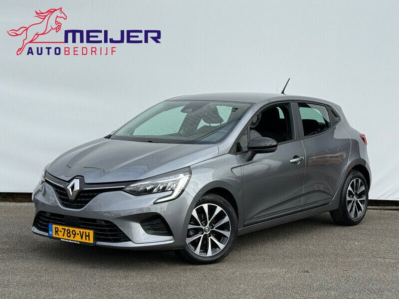 Grijs Gebruikt 2022 Renault Clio V Equilibre Hatchback | € 14.980 (Goede deal) - Afbeelding 1/4