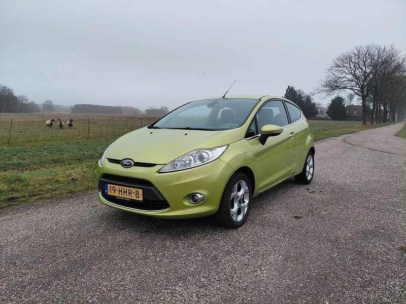 Occasion Ford Fiesta Titanium 82 PK (60 kW) 2008 Groen Hatchback