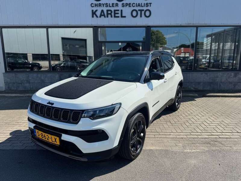 Wit, andere lak Gebruikt 2023 Jeep Compass SUV | € 25.450 (Eerlijke prijs) - Afbeelding 1/4