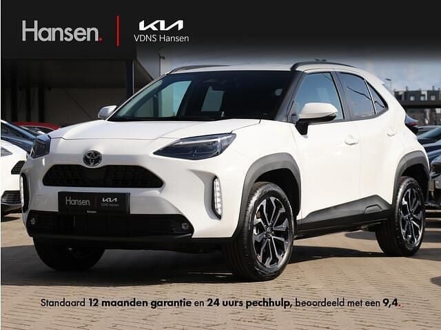 Wit Nieuw 2025 Toyota Yaris MPV | € 28.945 (Super prijs) - Afbeelding 1/4