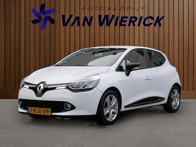 Wit Gebruikt 2013 Renault Clio IV Collection Hatchback | € 5.445 (Eerlijke prijs) - Afbeelding 1/4