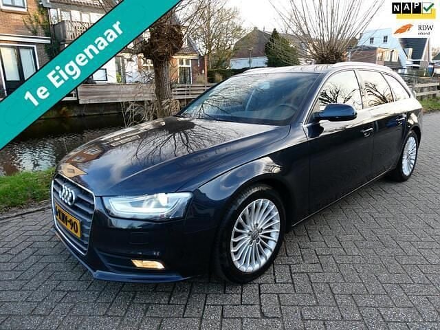 Occasion Audi A4 Business 170 PK (125 kW) 2013 Blauw Stationwagen