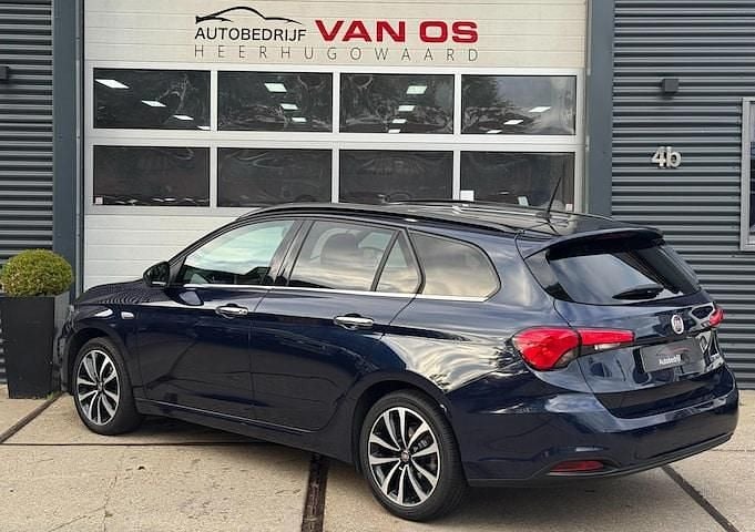 Occasion Fiat Tipo 120 PK (88 kW) 2017 Blauw MPV