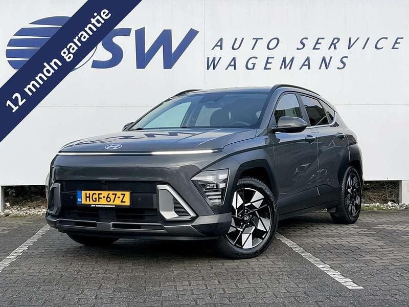 Grijs (metallic) Occasion 2023 Hyundai Kona Premium SUV | € 30.950 (Goede deal) - Afbeelding 1/4