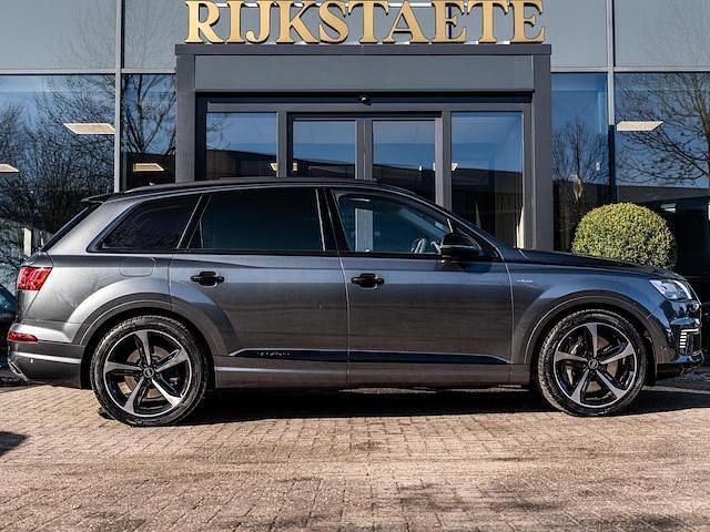 Occasion Audi Q7 2017 Grijs (metallic) SUV