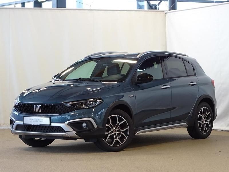 Occasion Fiat Tipo Cross 99 PK (72 kW) 2021 Blauw Hatchback