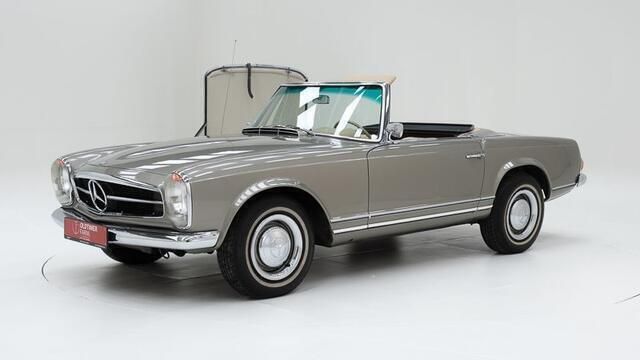 Overige Gebruikt 1965 Mercedes 230 Cabriolet | € 68.950 - Afbeelding 1/4