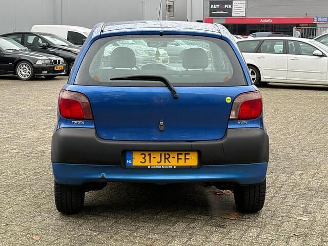 Occasion Toyota Yaris 68 PK (50 kW) 2002 Blauw Hatchback