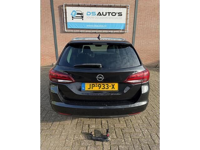Occasion Opel Astra Innovation 105 PK (77 kW) 2016 Zwart (metallic) Stationwagen
