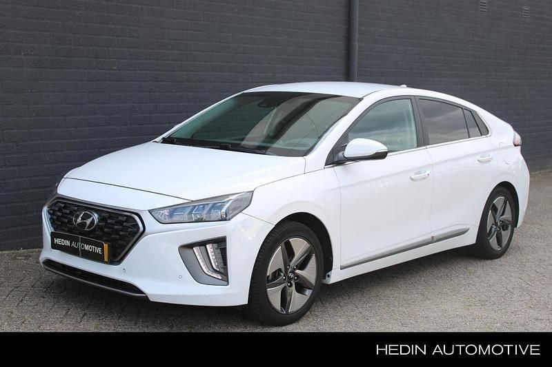 Wit Gebruikt 2021 Hyundai Ioniq Premium Hatchback | € 17.480 (Goede deal) - Afbeelding 1/4