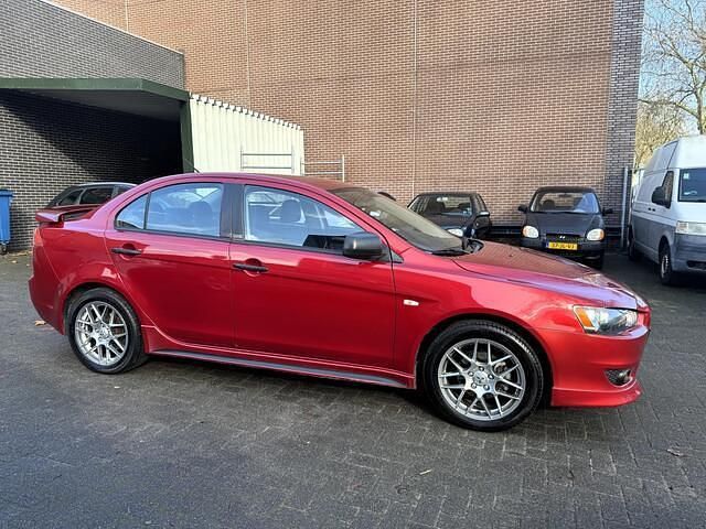 Occasion Mitsubishi Lancer Edition 109 PK (80 kW) 2009 Rood Sedan