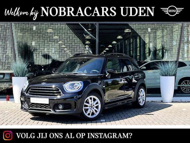 Zwart Gebruikt 2019 Mini John Cooper Works Countryman SUV | € 23.450 (Eerlijke prijs) - Afbeelding 1/4