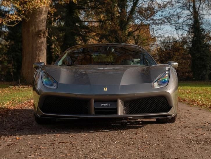 Occasion Ferrari 488 672 PK (494 kW) 2016 Grijs Coupé