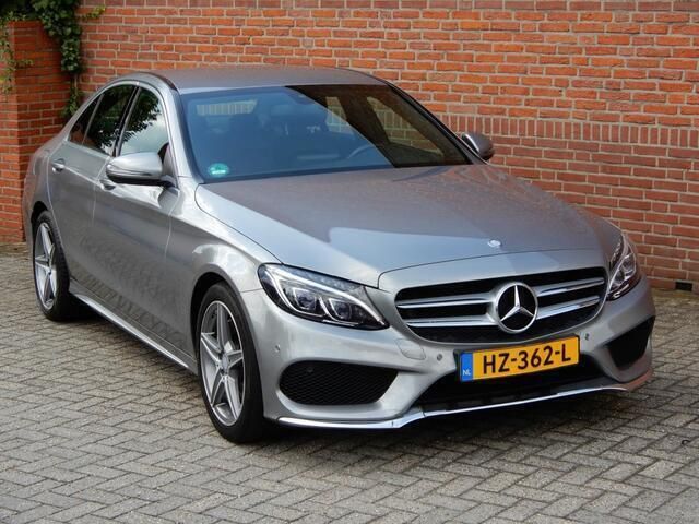 Grijs Gebruikt 2016 Mercedes C180 Ambition Sedan | € 22.500 (Eerlijke prijs) - Afbeelding 1/4