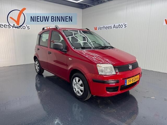 Rood Gebruikt 2012 Fiat Panda Classica Hatchback | € 3.492 (Eerlijke prijs) - Afbeelding 1/4