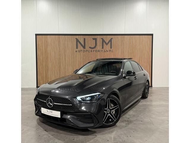 Grijs Gebruikt 2021 Mercedes C200 AMG Sedan | € 42.900 (Iets duurder) - Afbeelding 1/4