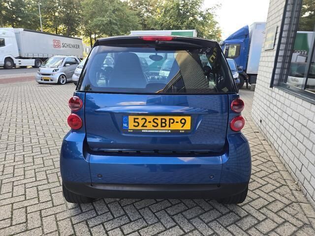 Occasion Smart ForTwo Coupé Pure 54 PK (39 kW) 2011 Zwart Coupé