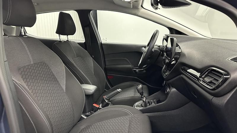 Occasion Ford Fiesta Titanium 125 PK (91 kW) 2023 Blauw Hatchback
