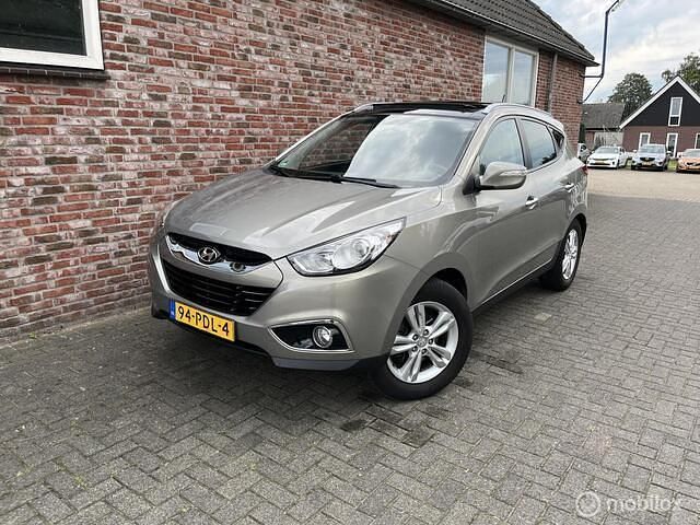 Grijs Occasion 2011 Hyundai ix35 Edition SUV | € 8.500 (Eerlijke prijs) - Afbeelding 1/4