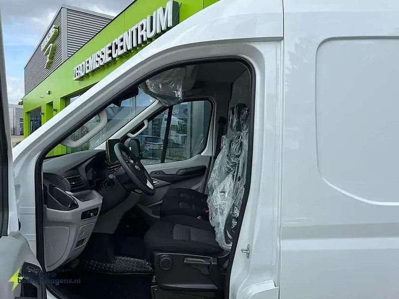 Nieuw Maxus eDeliver 9 69 kW (95 PK) 2025 Wit Van