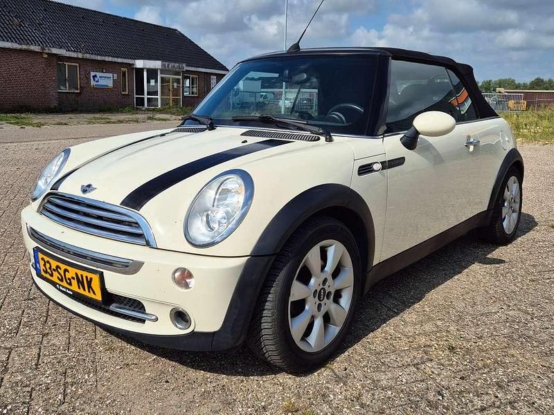 Wit Gebruikt 2006 Mini ONE Salt Hatchback | € 4.000 (Eerlijke prijs) - Afbeelding 1/4