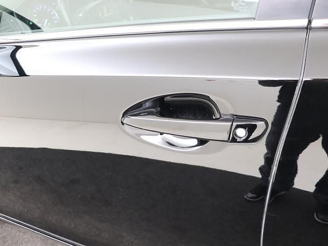 Occasion Lexus CT200h 136 PK (100 kW) 2019 Zwart Hatchback