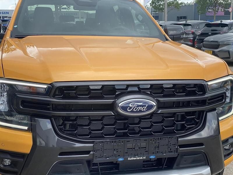 Nieuw Ford Ranger Wildtrack 2025 Oranje Pickup