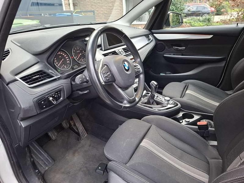 Occasion BMW 218 Sport Line 136 PK (100 kW) 2015 Wit Stationwagen