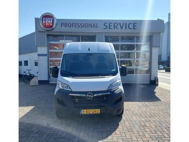 Wit Gebruikt 2024 Opel Movano Van | € 30.950 (Goede deal) - Afbeelding 1/4