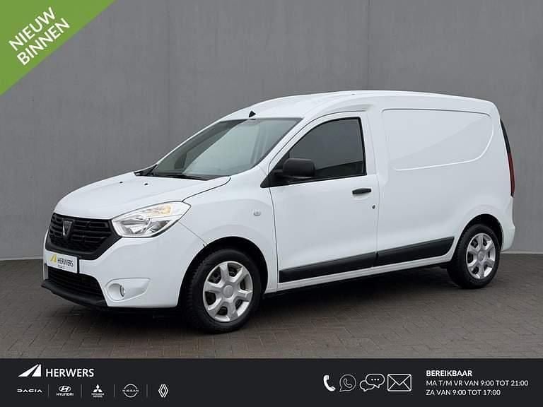 Occasion Dacia Dokker Essentiel 95 PK (69 kW) 2021 Ice white bc (ov369) MPV