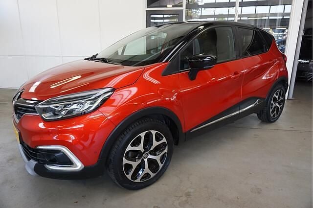 Rood Gebruikt 2019 Renault Captur Intens SUV | € 16.850 (Eerlijke prijs) - Afbeelding 1/4