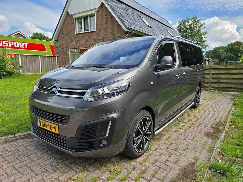 Grijs (metallic) Gebruikt 2020 Citroën Jumpy | € 25.000 (Duur) - Afbeelding 1/4