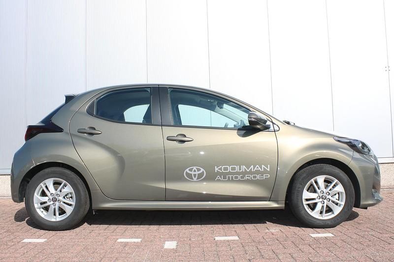 Occasion Toyota Yaris Hybrid Active 116 PK (85 kW) 2025 Groen Hatchback