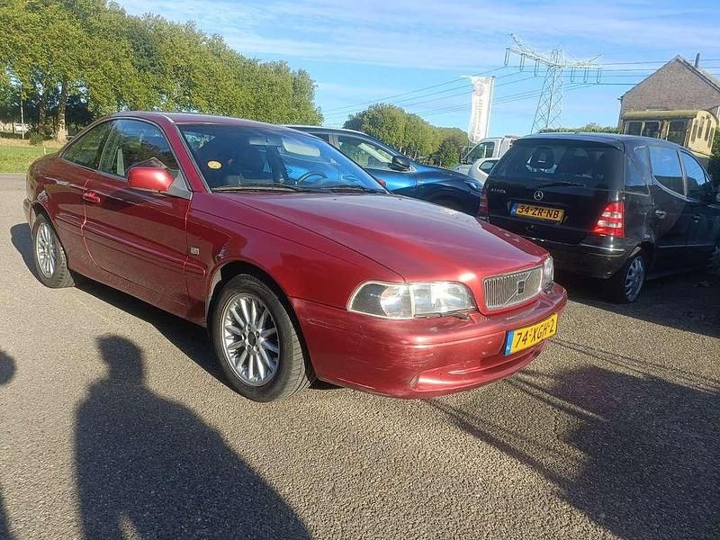 Rood Gebruikt 1998 Volvo C70 Coupé | € 900 - Afbeelding 1/4