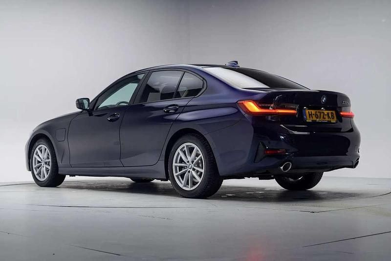 Occasion BMW 330e Executive 184 PK (135 kW) 2020 Blauw Sedan