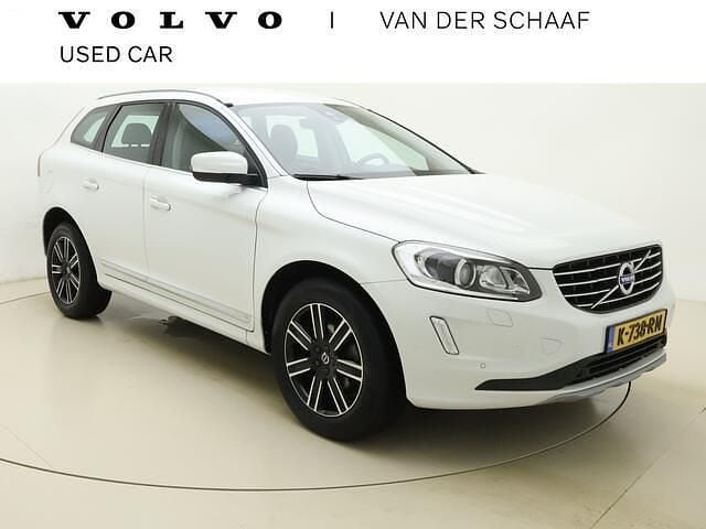 Wit Occasion 2017 Volvo XC60 SUV | € 16.900 (Eerlijke prijs) - Afbeelding 1/4