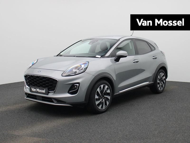 Grijs Gebruikt 2023 Ford Puma Titanium SUV | € 23.900 (Eerlijke prijs) - Afbeelding 1/4