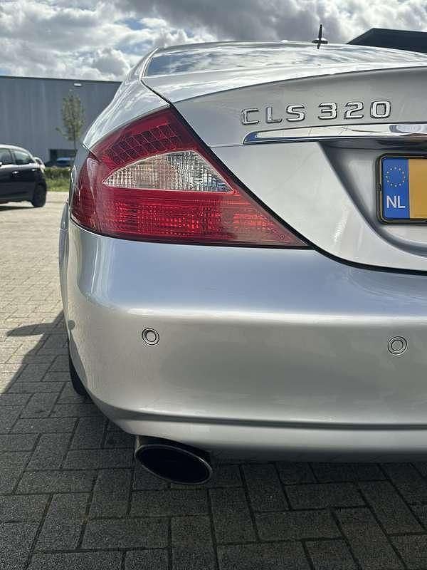 Occasion Mercedes CLS320 AMG 224 PK (164 kW) 2006 Grijs Sedan