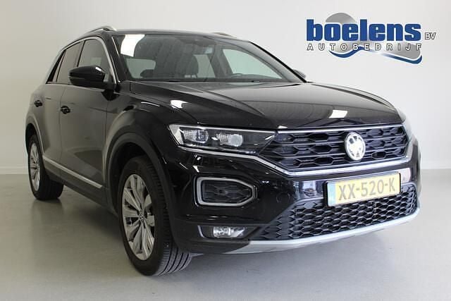 Zwart Gebruikt 2019 VW T-Roc Sportline SUV | € 17.987 (Goede deal) - Afbeelding 1/4