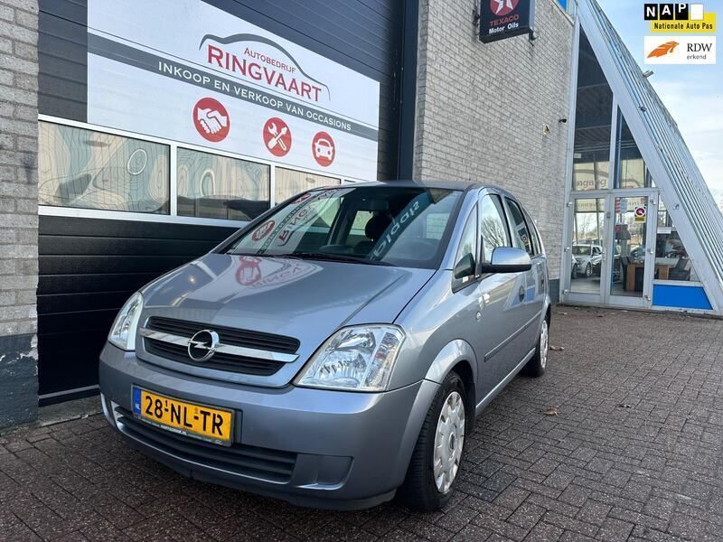 Grijs Gebruikt 2003 Opel Meriva Enjoy MPV | € 1.749 (Iets duurder) - Afbeelding 1/4